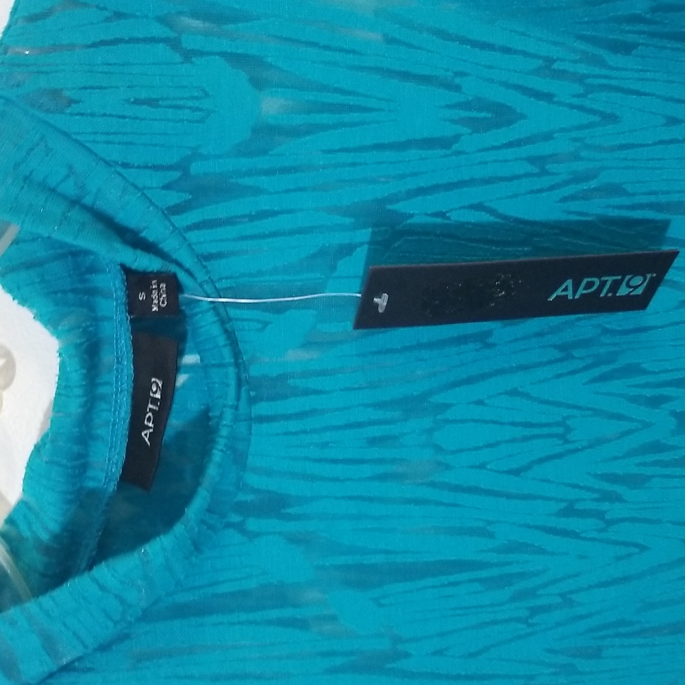 Apt 9 Shell Top - Picture 2 of 6